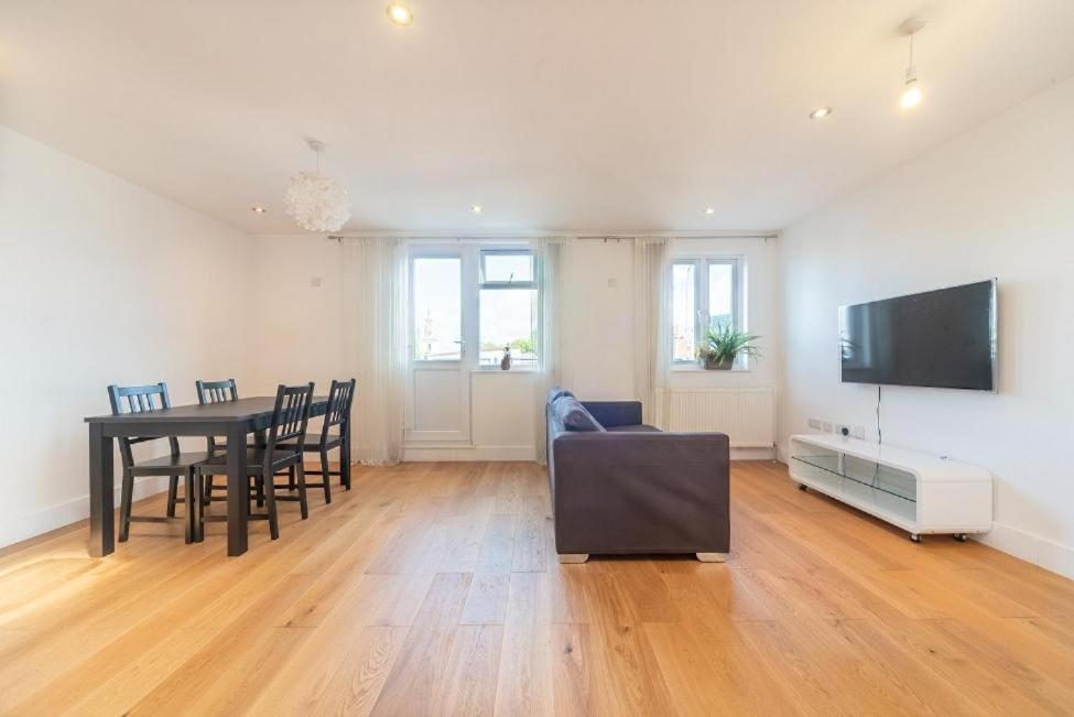 Lovely Penthouse Near Canary Wharf London Ngoại thất bức ảnh