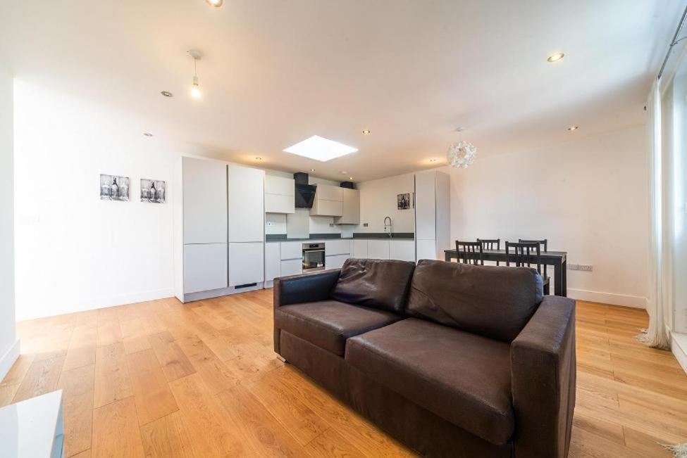 Lovely Penthouse Near Canary Wharf London Ngoại thất bức ảnh