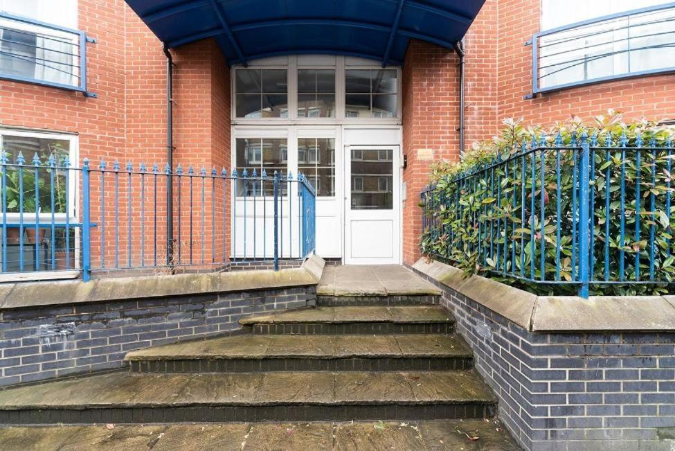 Lovely Penthouse Near Canary Wharf London Ngoại thất bức ảnh